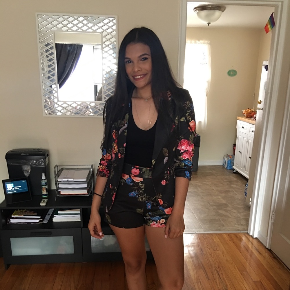 Meet your Posher, Kaylee